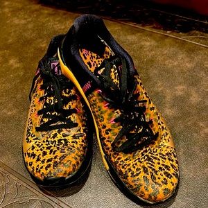 Nike Metcong shoes. Leopard print. Size 8.